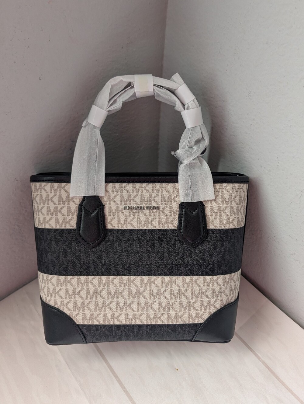 NWT Michael Kors Eva Extra-Small Striped Signature Logo Convertible Tote Bag